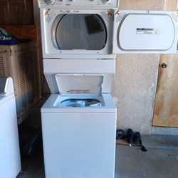 Set Kenmore Stakable Washer And Electric Dryer 220 V Exelent Condition Super Capacity Work Fine 