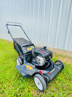 Murray 21” / 140cc / 5.00HP Gas Push Mower With Bag
