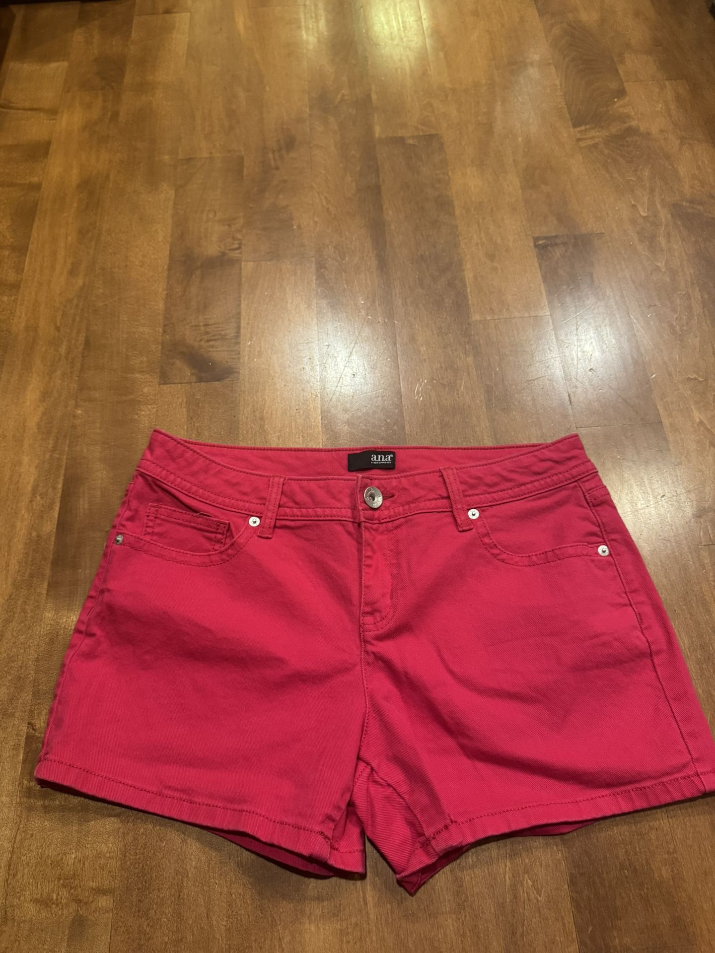 Woman’s Ana Jean Shorts Shipping Available
