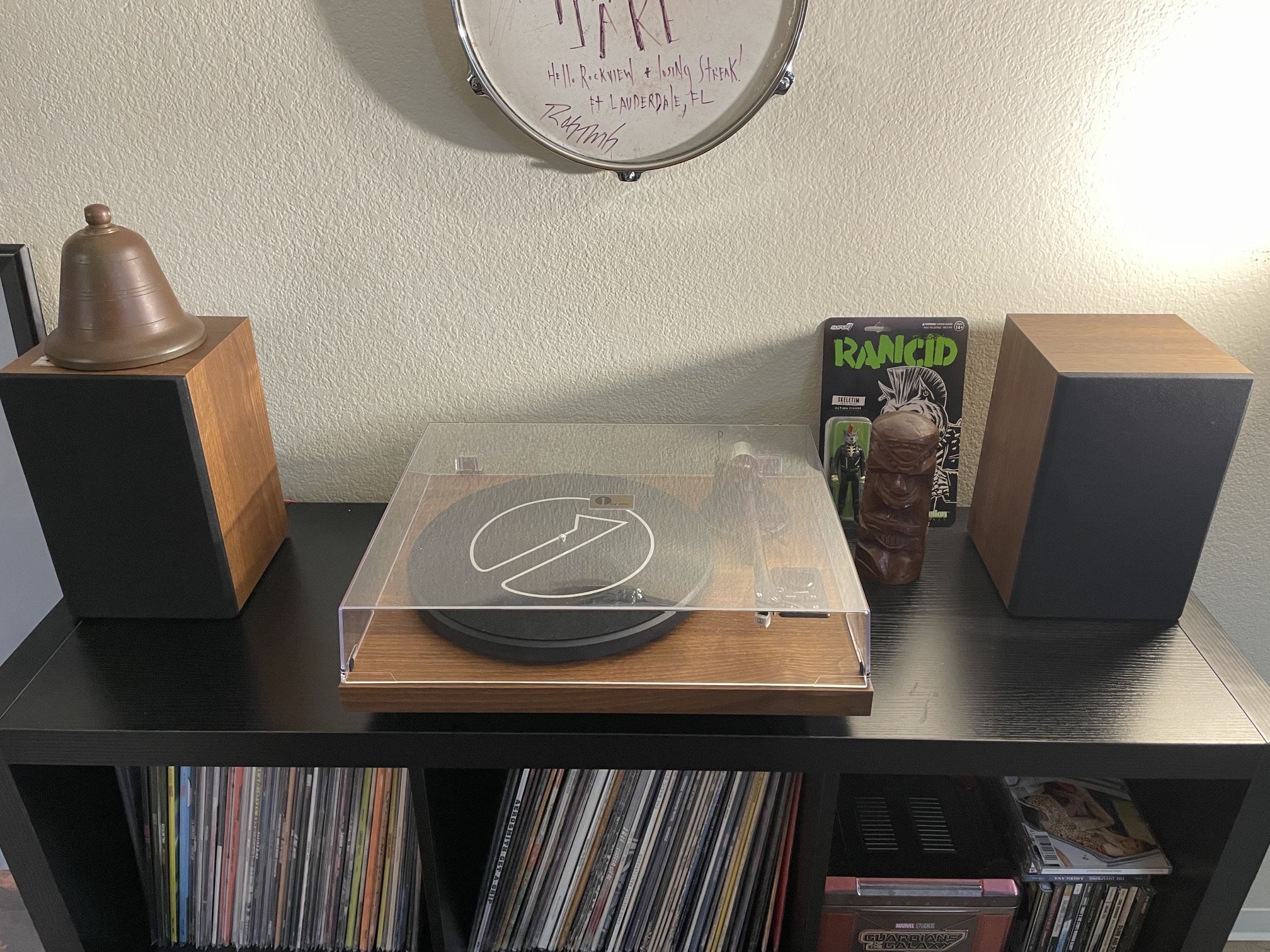 1 by ONE Bluetooth Turntable