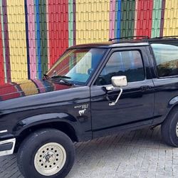 1989 Ford Bronco