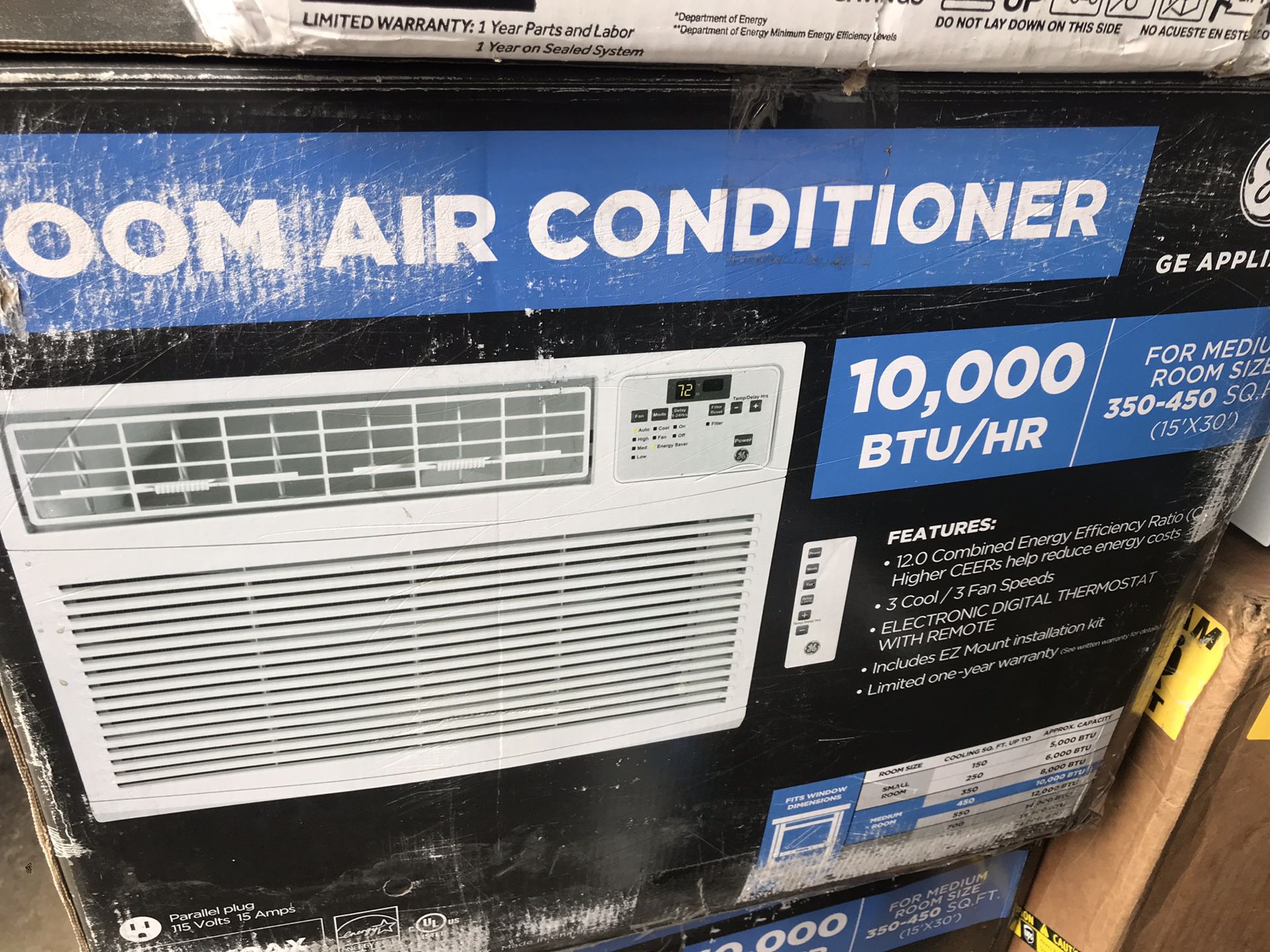 BRAND NEW GE 10,000 BTU AIR CONDITIONER WITH REMOTE