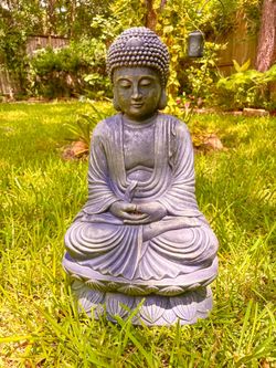 Buddha statue