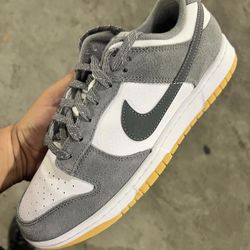 Nike Dunk Low Grey Gum GS Size 6.0, 7.0 Women’s 7.5,8.5