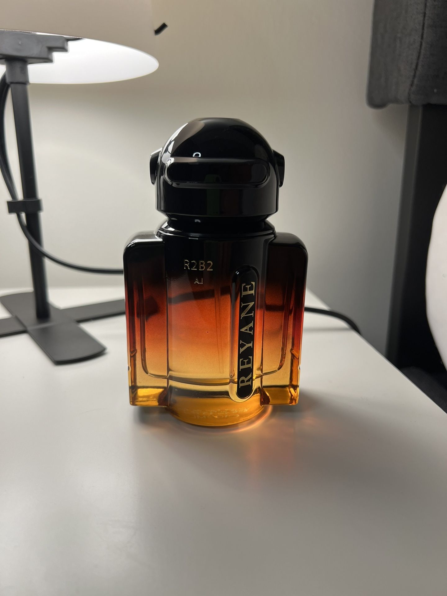 R2B2 Ai Cologne