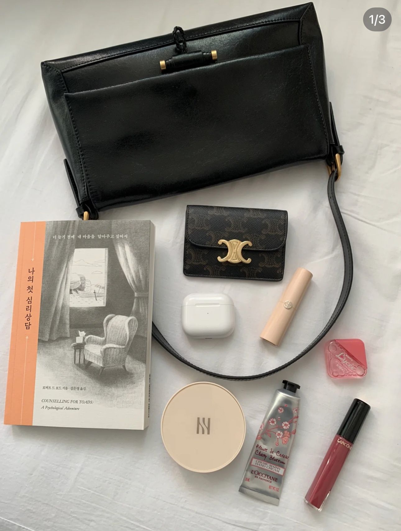 LOEUVRE SHOULDER BAG