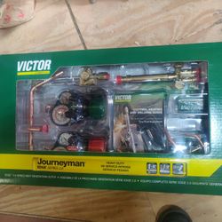 Victor Torches Set
