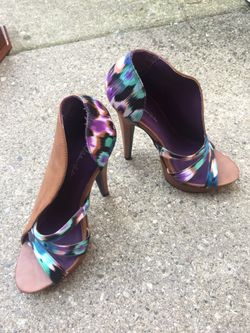 Michael Antonio Studio heels