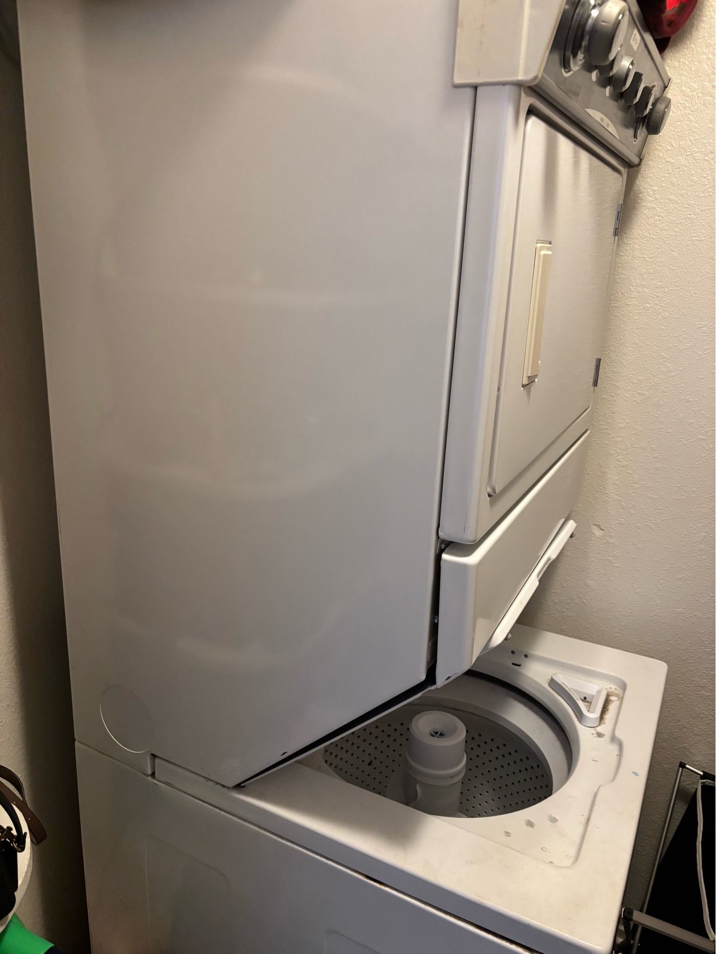 Stackable washer and dryer