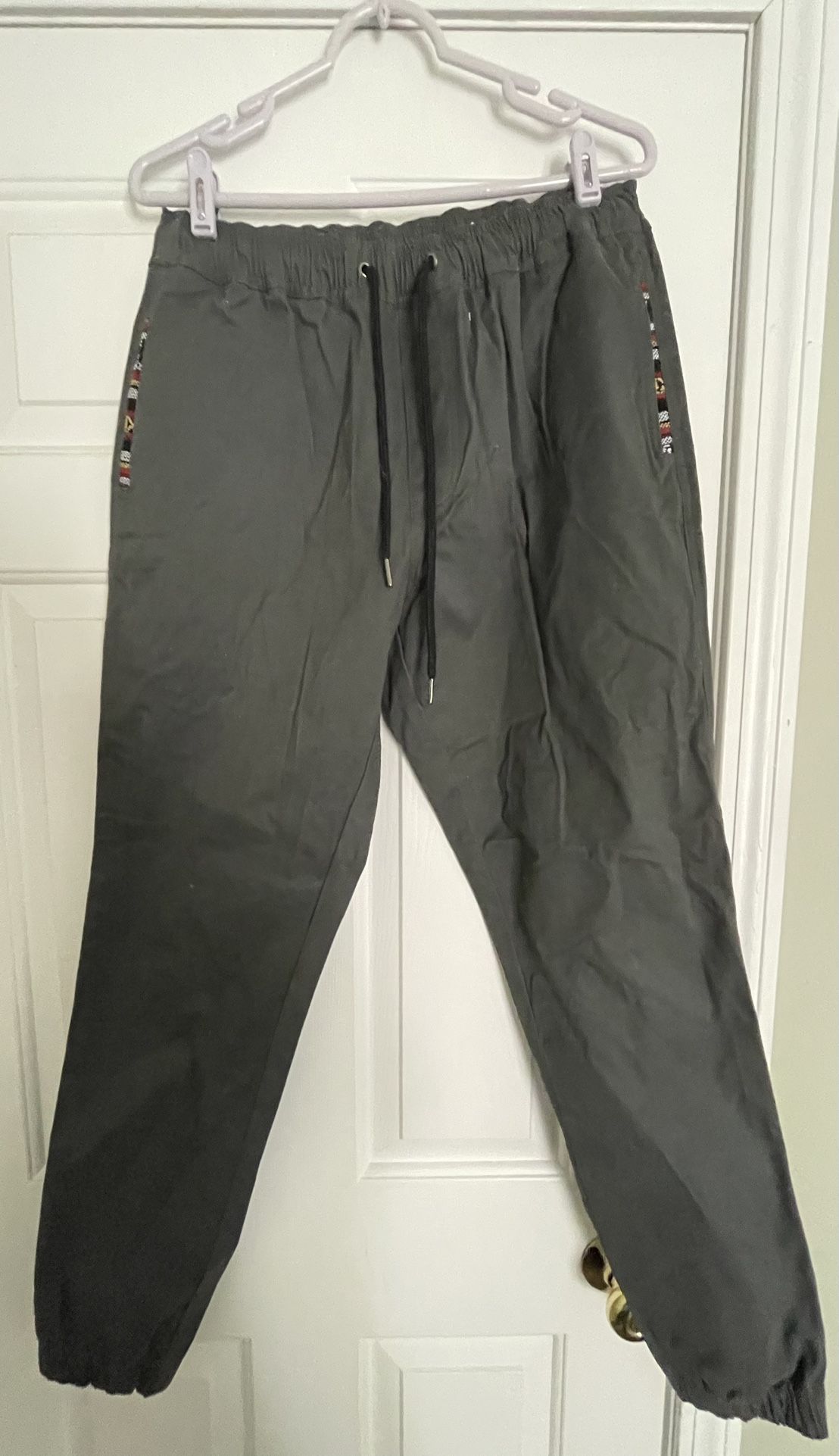 Wowie Men’s Joggers XL NWOT
