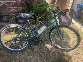 26” diamondback mountain bike in good shape