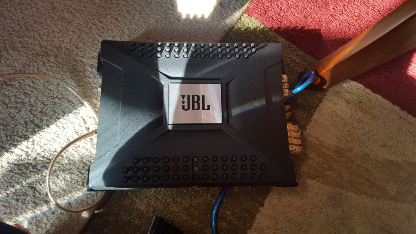 JBL p80.4 4 channel amplifier
