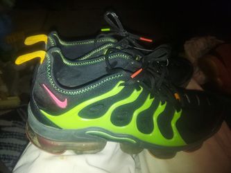 Nike Air Vapormax Plus Size 9.5