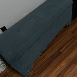 Ottoman/ Storage