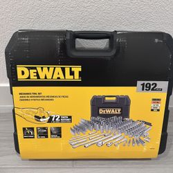 DEWALT Mechanics Tool Set 192 pcs, 1/2, 1/4, 3/8 Socket Set, SAE & Metric. Wrench Set hardshell. NEW