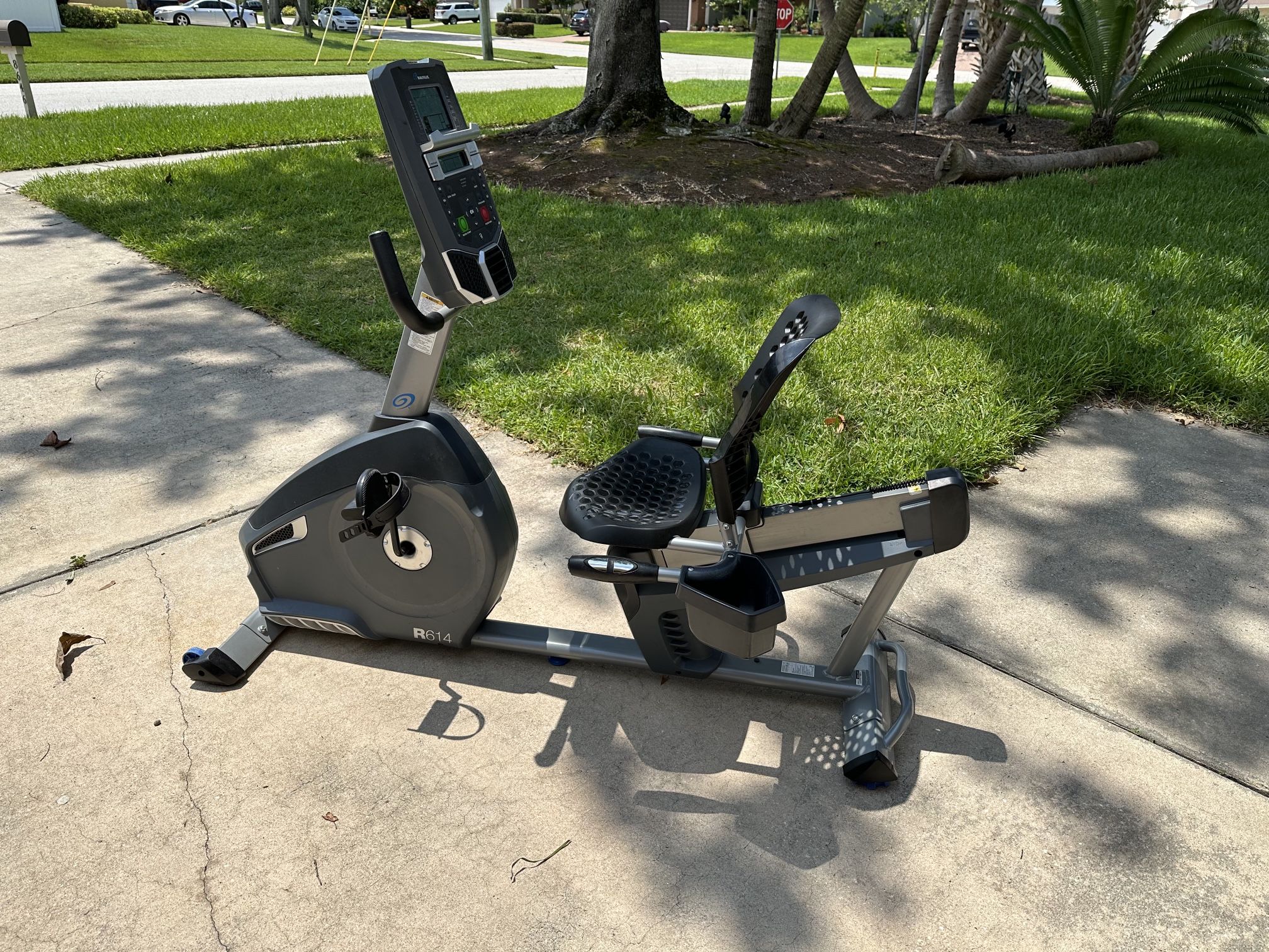 Nautilus R614 Recumbent Bike Bikes Cycling
