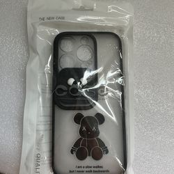 iPhone 14 Pro Case With Lens Cover