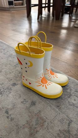 Rain boots for kids size 12