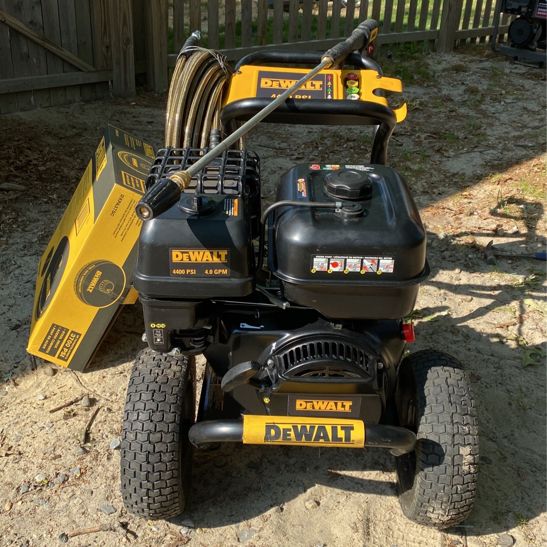Dewalt 4400 Psi Power Washer