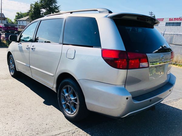 2005 Toyota Sienna XLE Limited AWD for Sale in Kent, WA ...