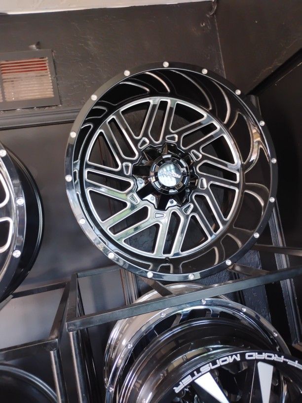 22x12 Falcon Rims 6 Lug 6x139 6x135 On New Tires 33 1250 22 Lt
