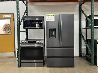 Samsung Black Stainless Steel Refrigerator, Slide In Range Stove, Microwave 