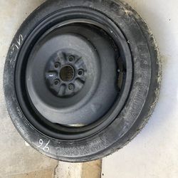 Car tire & hubcaps