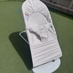 Baby Bjorn Bouncer