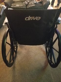 Drive Cruiser lll Wheelchair  125$ Obo Thumbnail