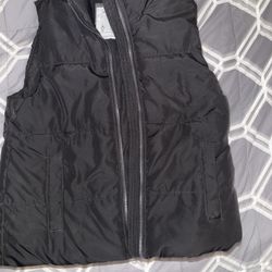 Abercrombie kid Black Puffer Vest