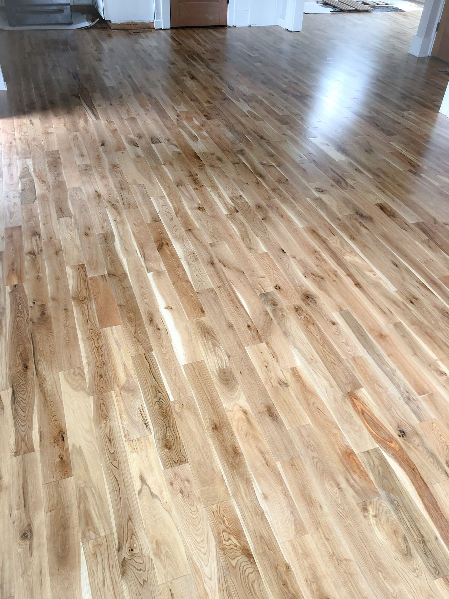 Sale!!! Solid white oak hardwood floor Prefinished
