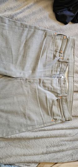 Grey Levi 501