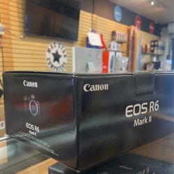 Canon R6II Body