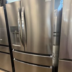 Frigidaire  French Door Fridge 
