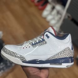 Air Jordan True Blue 3's 