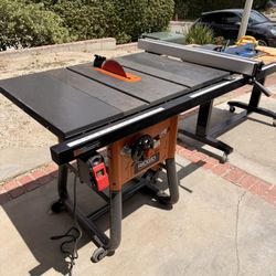 Rigid Contractor Table Saw With Cast Iron Top 
