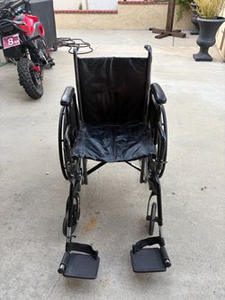 Drive wheelchair