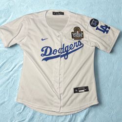 Women’s XL Dodgers Jersey New Without tags