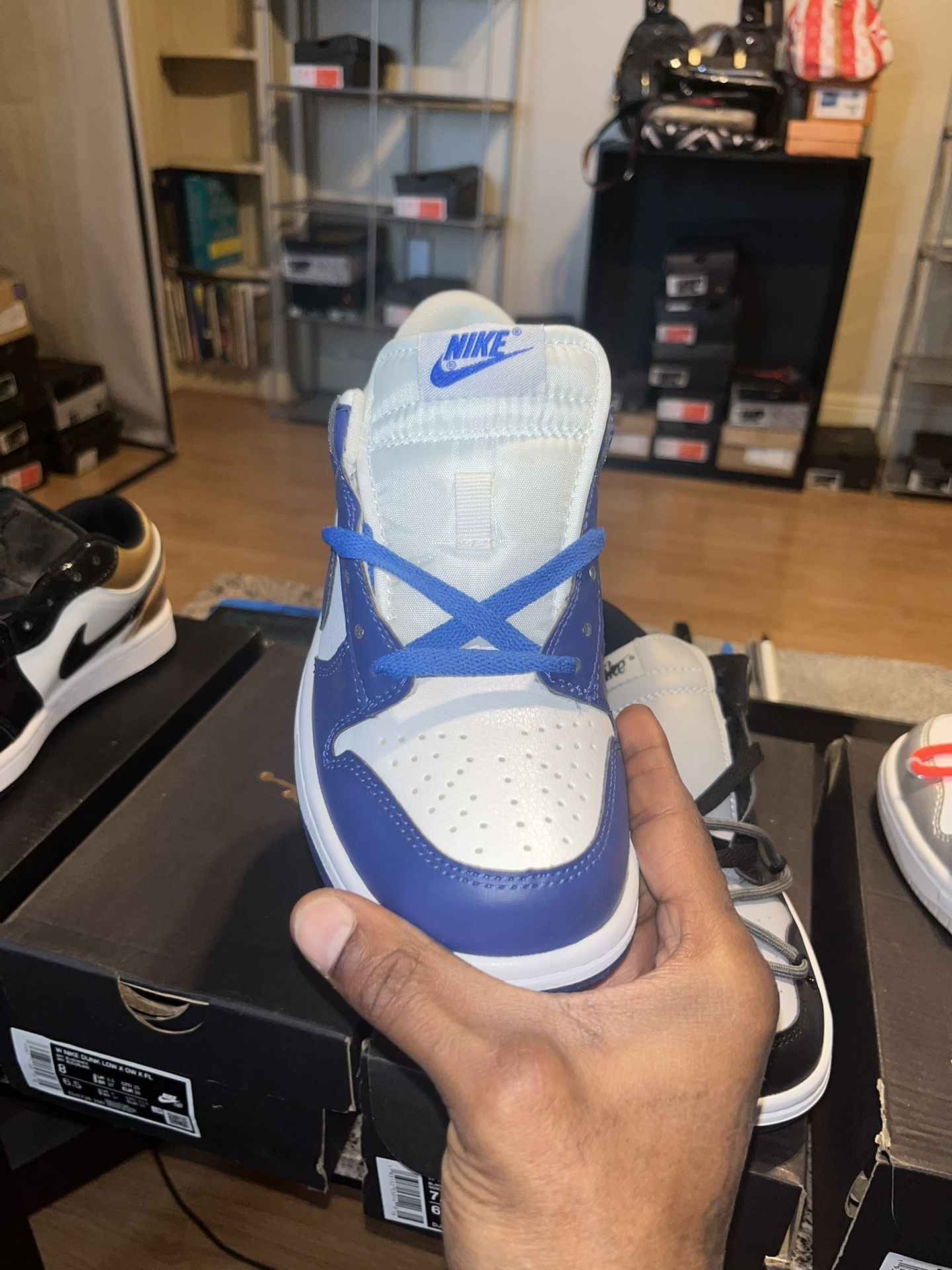 Lowtop SB Dunks White/Blue Size 6.5 Men ($60)