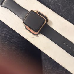 APPLE WATCH SERIES 3 & ORIGINAL CHARGER
