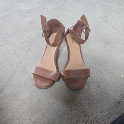 Fioni Size 7 Heals