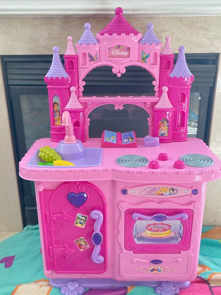 Disney Princess Talking Kitchen