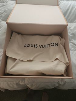 Louis Vuitton Graceful MM for Sale in West Sacramento, CA - OfferUp