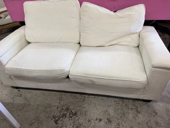 Small sofa (small stains sold as is ) 📍$60