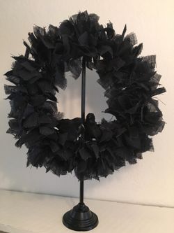 Halloween burlap wreath