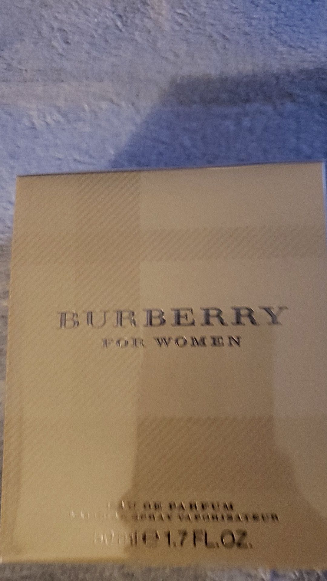 Burberry women perfume Authentic