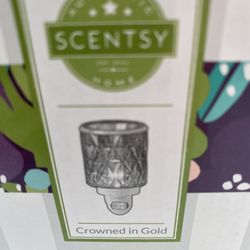 Crowned In Gold Scentsy Wall Warmer