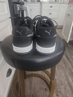 Puma Black Low-Top Sneakers size 12 mens