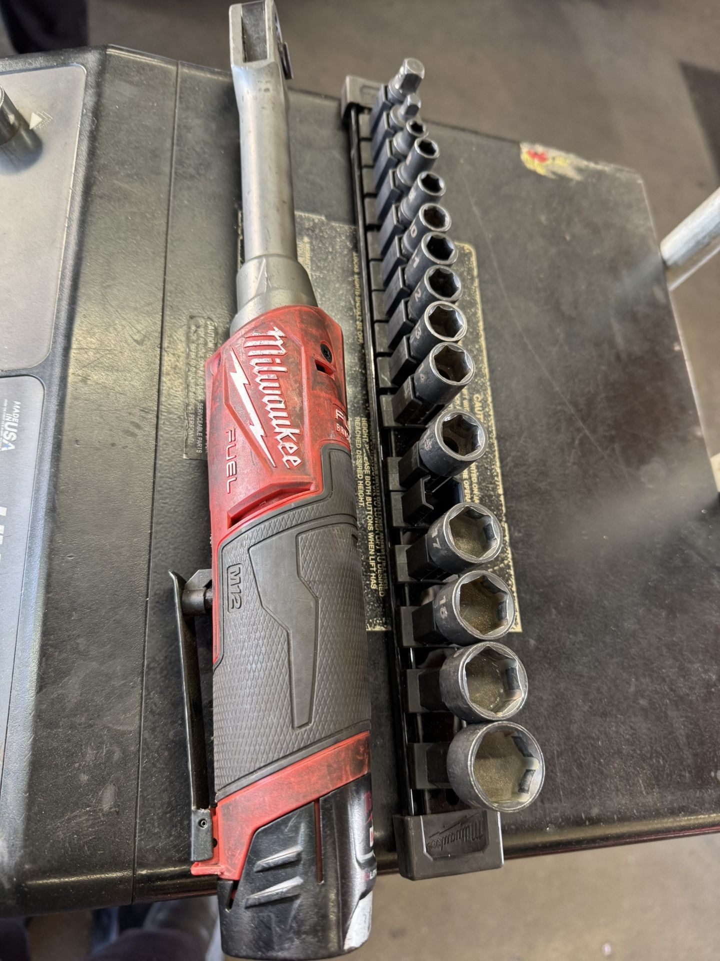 Milwaukee Electric Wrench