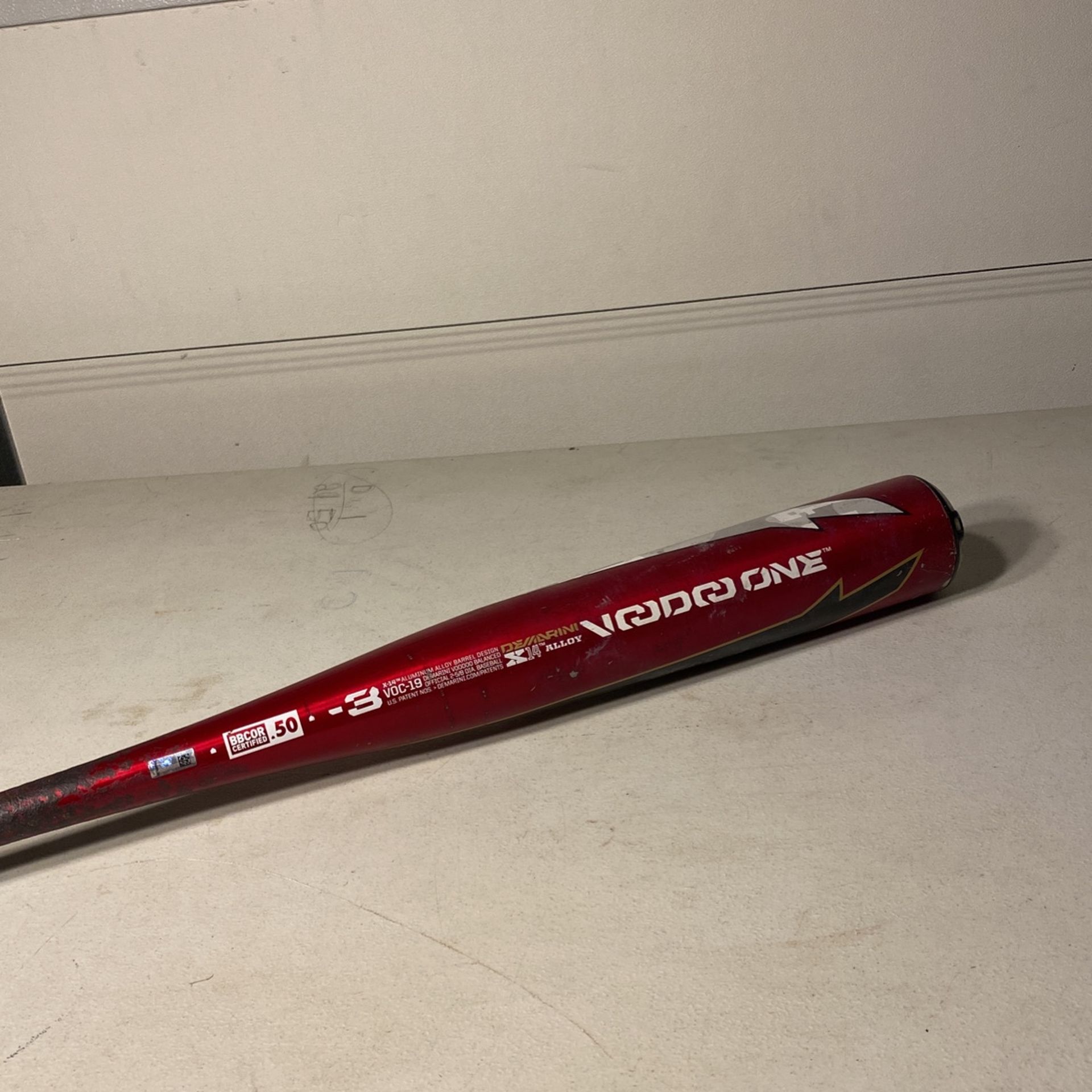 2019 Demarini Voodoo One 33”